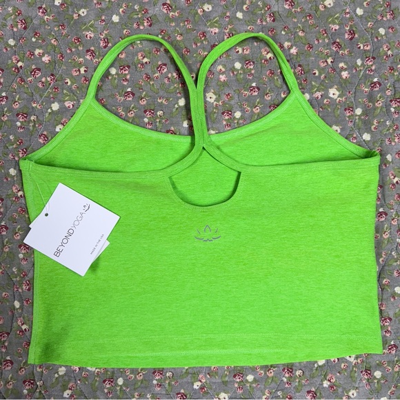 Beyond Yoga Neon Green Sports Bra - Picture 3 of 4